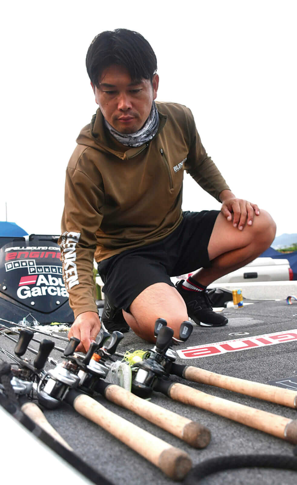 ｜ブレずに巻き続けるとロクマルが釣れる⁉体育会系巻き物アングラーのストロングスタイルとは