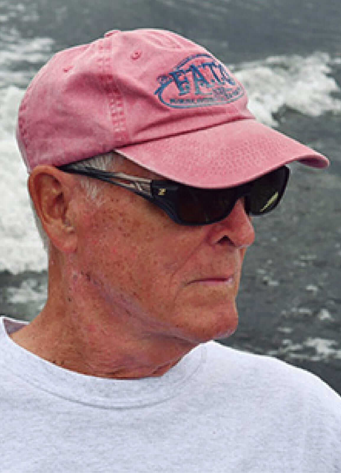 |チャックヘドン、琵琶湖を釣る