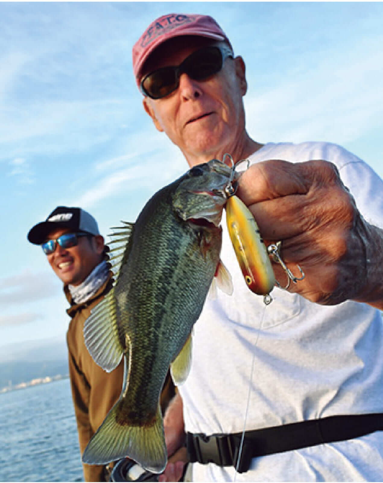 |チャックヘドン、琵琶湖を釣る