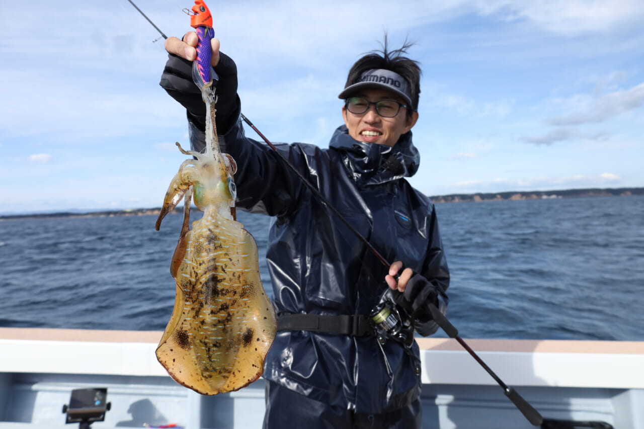 ｜「まさかの展開…」ティップエギングで良型アオリイカ連発！ 【ボートエギングファン Vol.2 in 三重県・伊勢志摩沖】