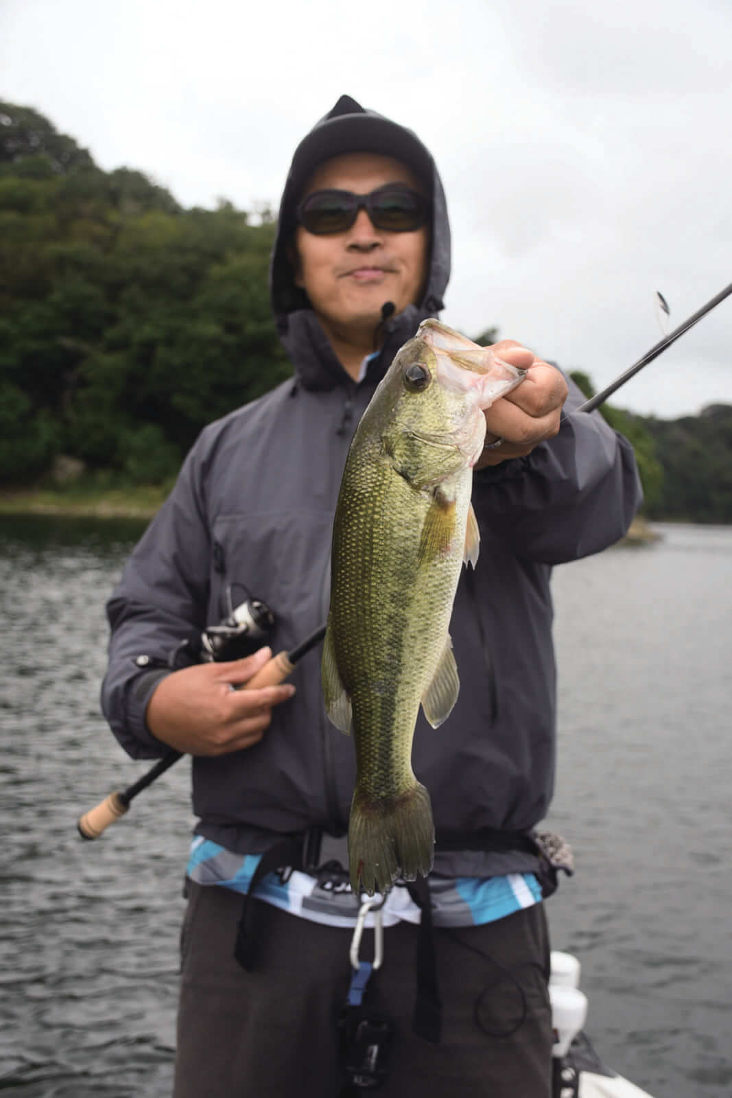 ｜オーバー10m!津久井湖のスーパーロコが明かすディープ攻略法と信頼のロッド