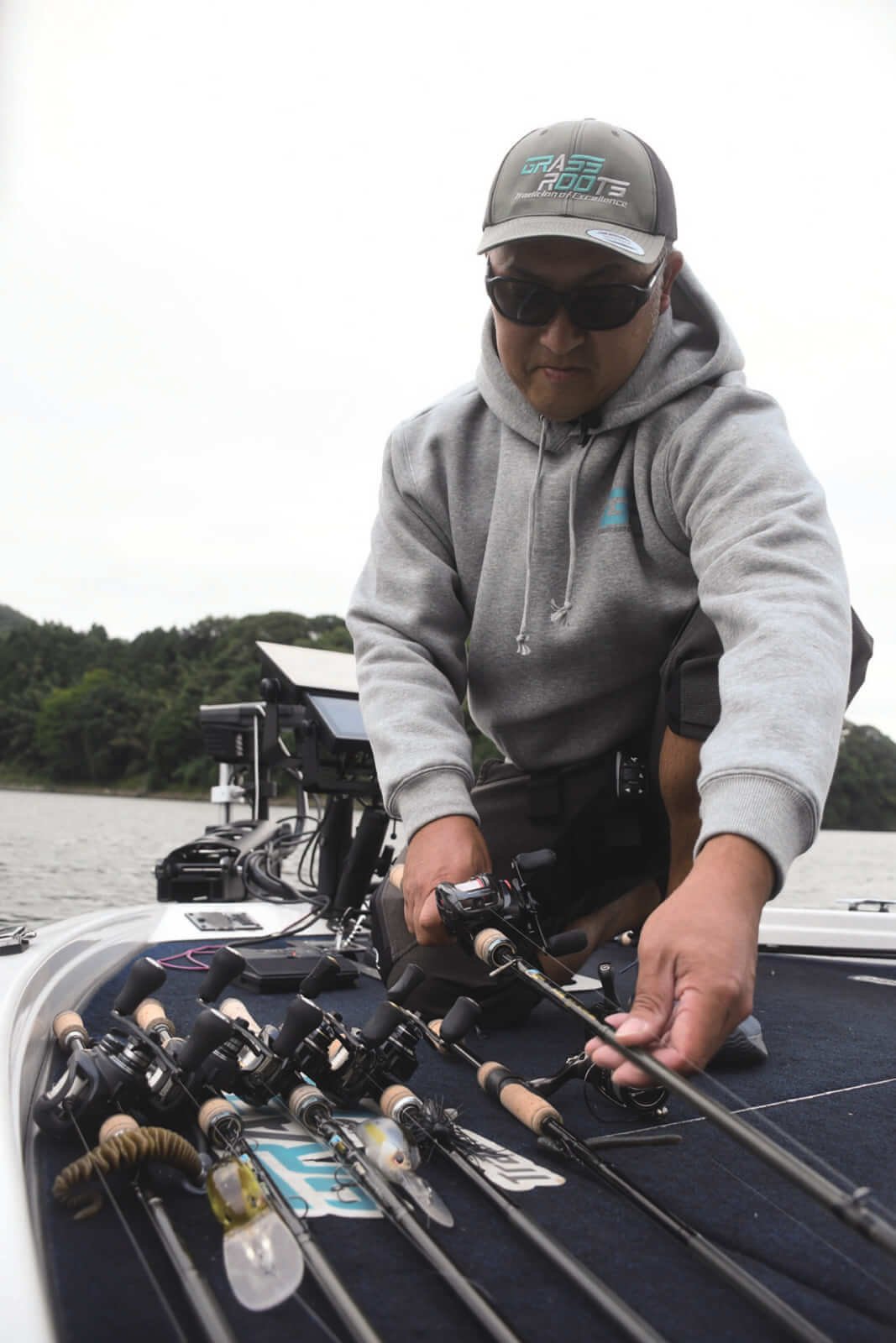 ｜オーバー10m!津久井湖のスーパーロコが明かすディープ攻略法と信頼のロッド