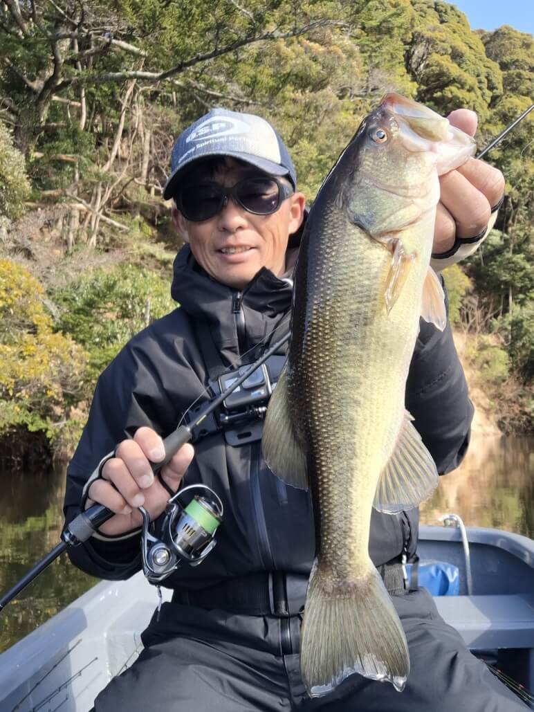 ｜三島湖の水温はどんどん低下中。それでもバスを釣り上げるルアーは？【オリキンもばいる】