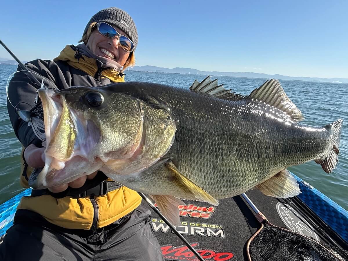 ｜真冬でも天候変化で魚は動く、時を捉えればこの通り！釣れるタイミングの見極め方とは？【大西健太のOKレポート】