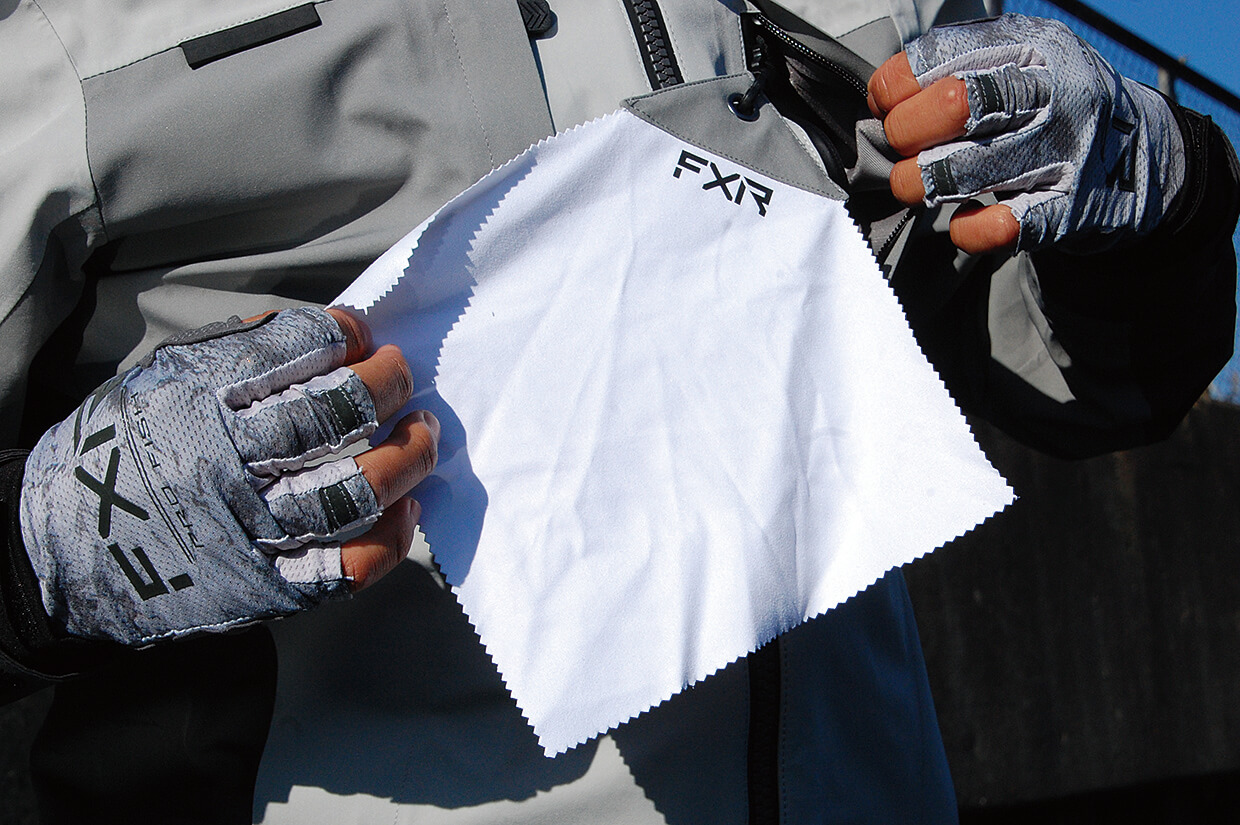 ｜釣りアパレル界の黒船⁉過酷な試合にも対応するその実力とは⁉