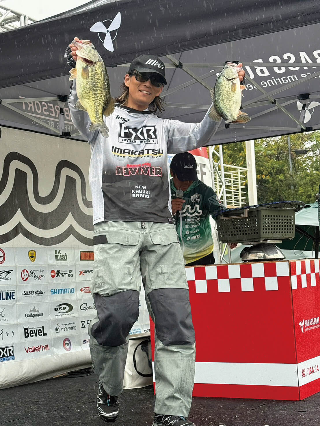 ｜釣りアパレル界の黒船⁉過酷な試合にも対応するその実力とは⁉