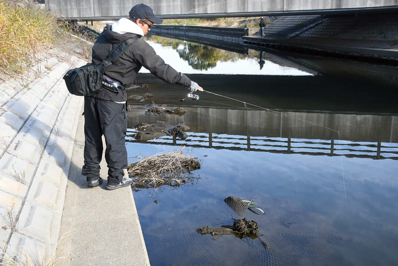 ｜真冬のバスを捕らえる「ゼロ距離戦法」