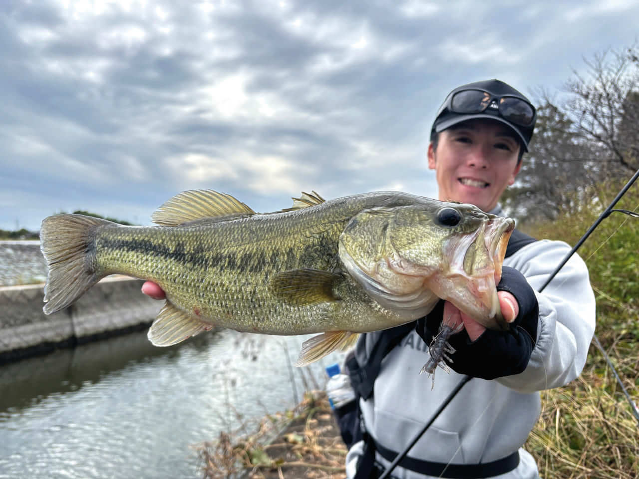｜【初場所攻略】バス釣り最後の秘境⁉「柳川クリーク」に佐々木勝也が挑む!!