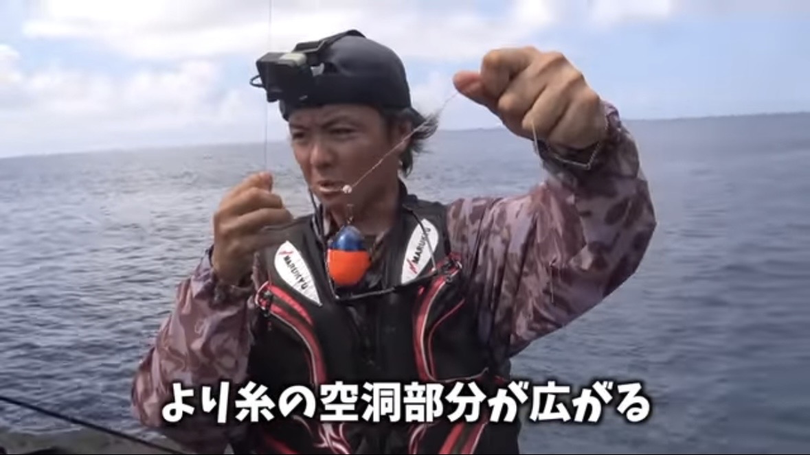 ｜「おいおい、マジかよ」「ワイヤーを切るモンスター」“緑色の謎の球体”を海に投入した結果が驚愕すぎた。