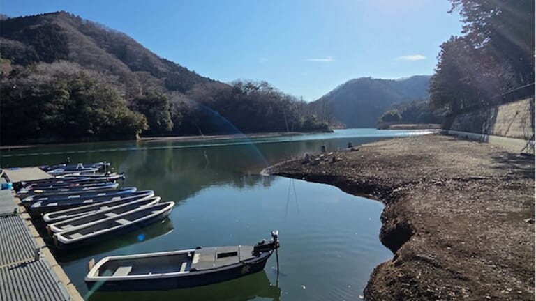 「あり得ないほど干上がってる…」これからシャローがいい季節なのに、減水は困る！雨による水位回復に期待