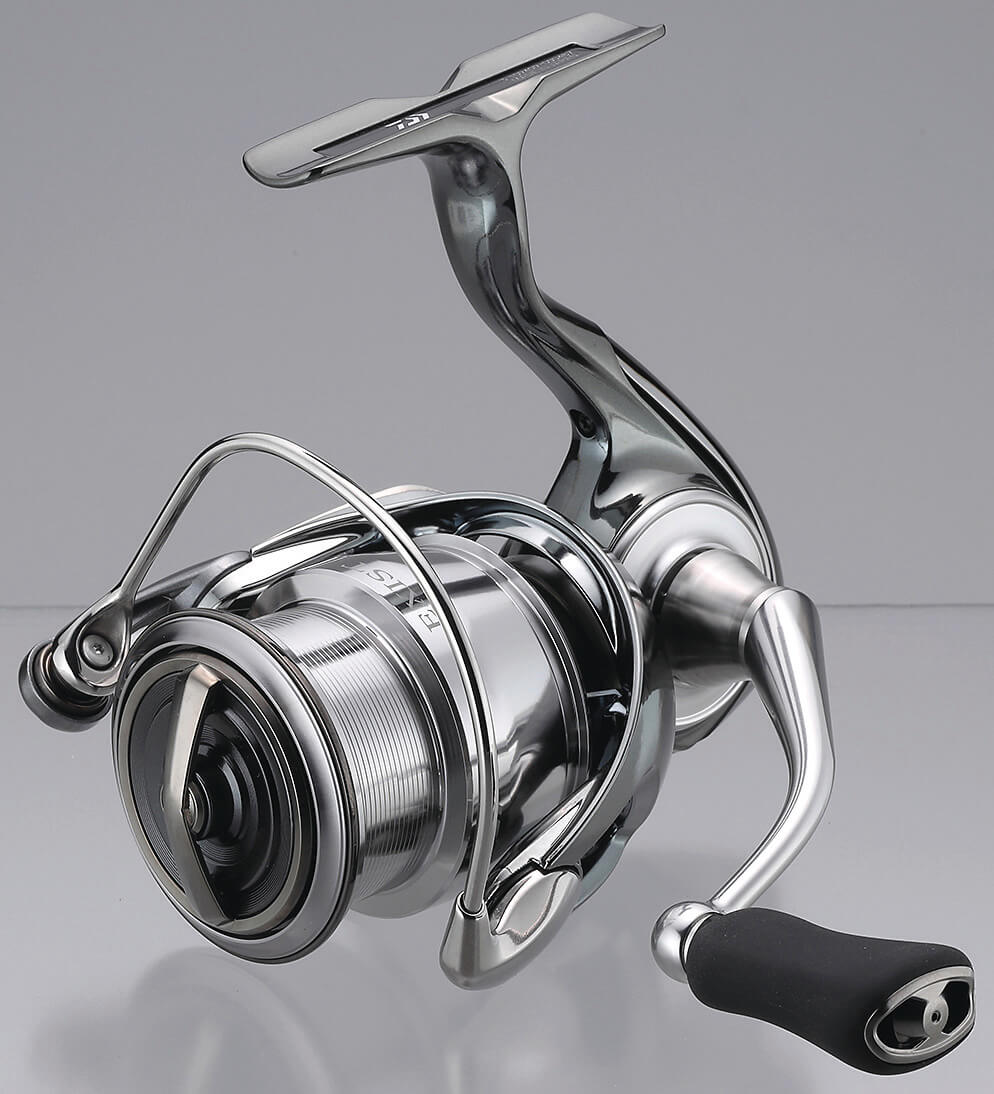 ｜ついに1位を奪還！バスアングラーが選ぶ「スピニングリール」ランキングトップ10