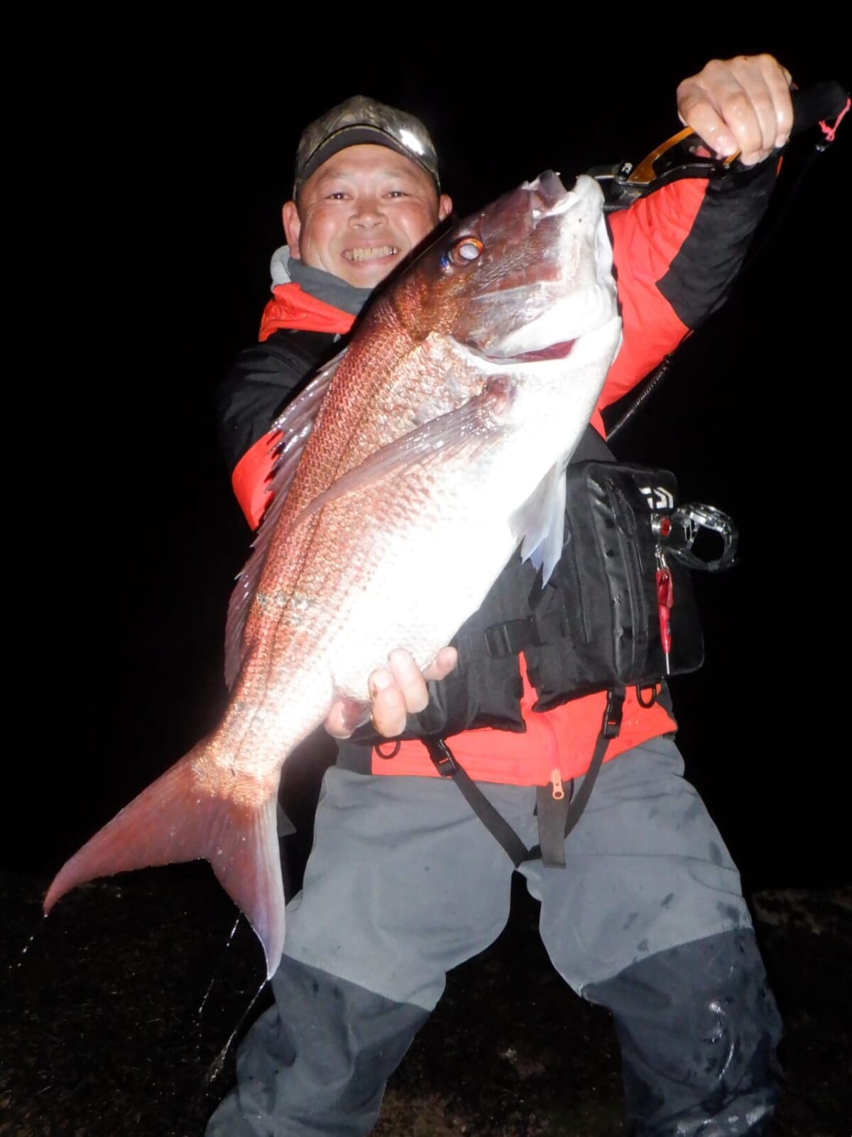 ｜【なんで釣れるの⁉】ライトゲームタックルで驚きの巨大魚⁉ 秘密はタックルセレクトとドラグ設定にあった!! ソフトボディ+ブレードの気になる新作ルアーも【今日もいいチョーシ】