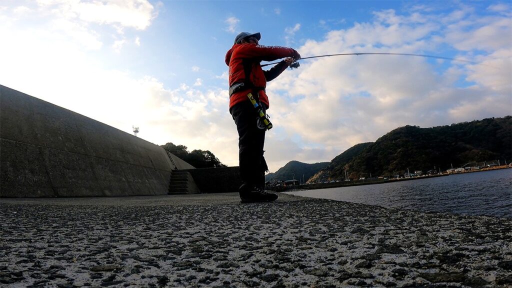 |「売り切れてたらごめんなさい」エギングにオススメする新メーカーの偏光グラスとは?