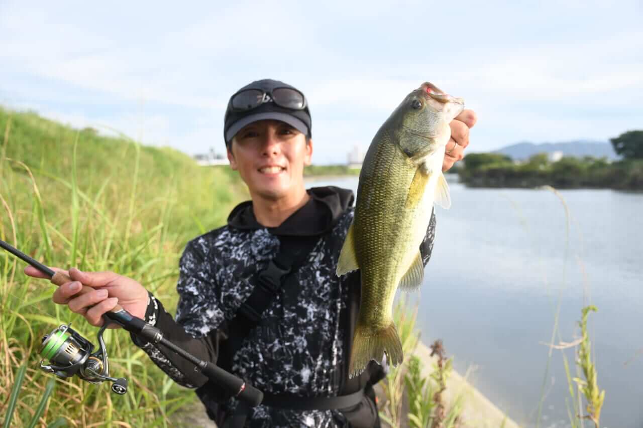 ｜【佐々木勝也VS植盛幹太DAY1】岸釣りNEWスター対決！復活の旧吉野川戦はロースコアスタート⁉【釣果推移で追う陸王WEBスペシャル】