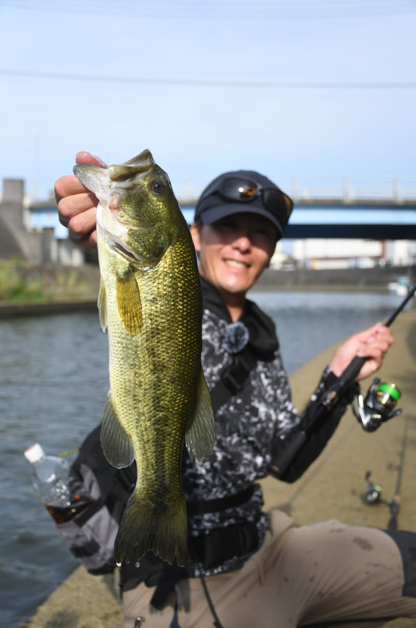 |【佐々木勝也VS植盛幹太DAY1】岸釣りNEWスター対決!復活の旧吉野川戦はロースコアスタート⁉【釣果推移で追う陸王WEBスペシャル】