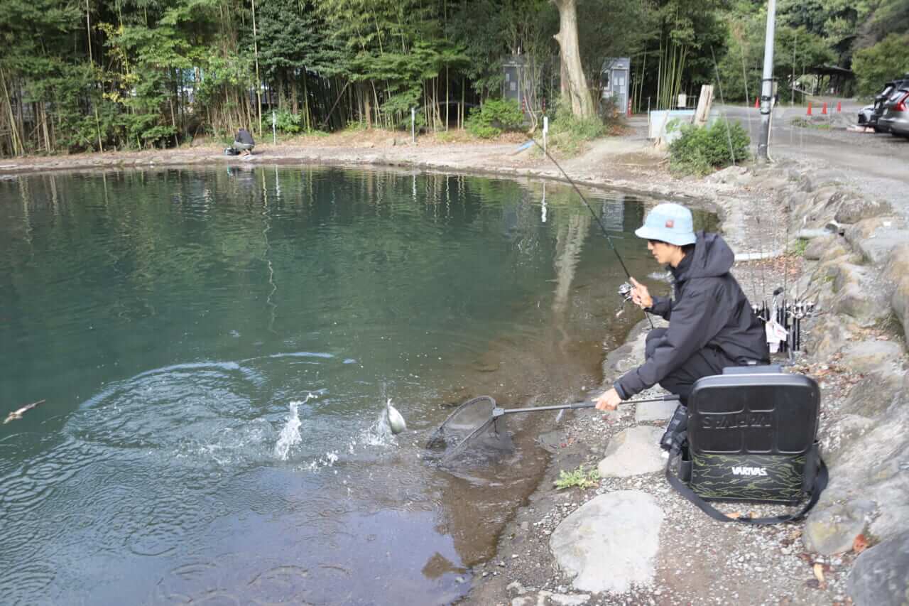 |釣りの楽しさと釣果を開発の両輪に!森田健太郎とリトリークスの挑戦【エリアトラウト】