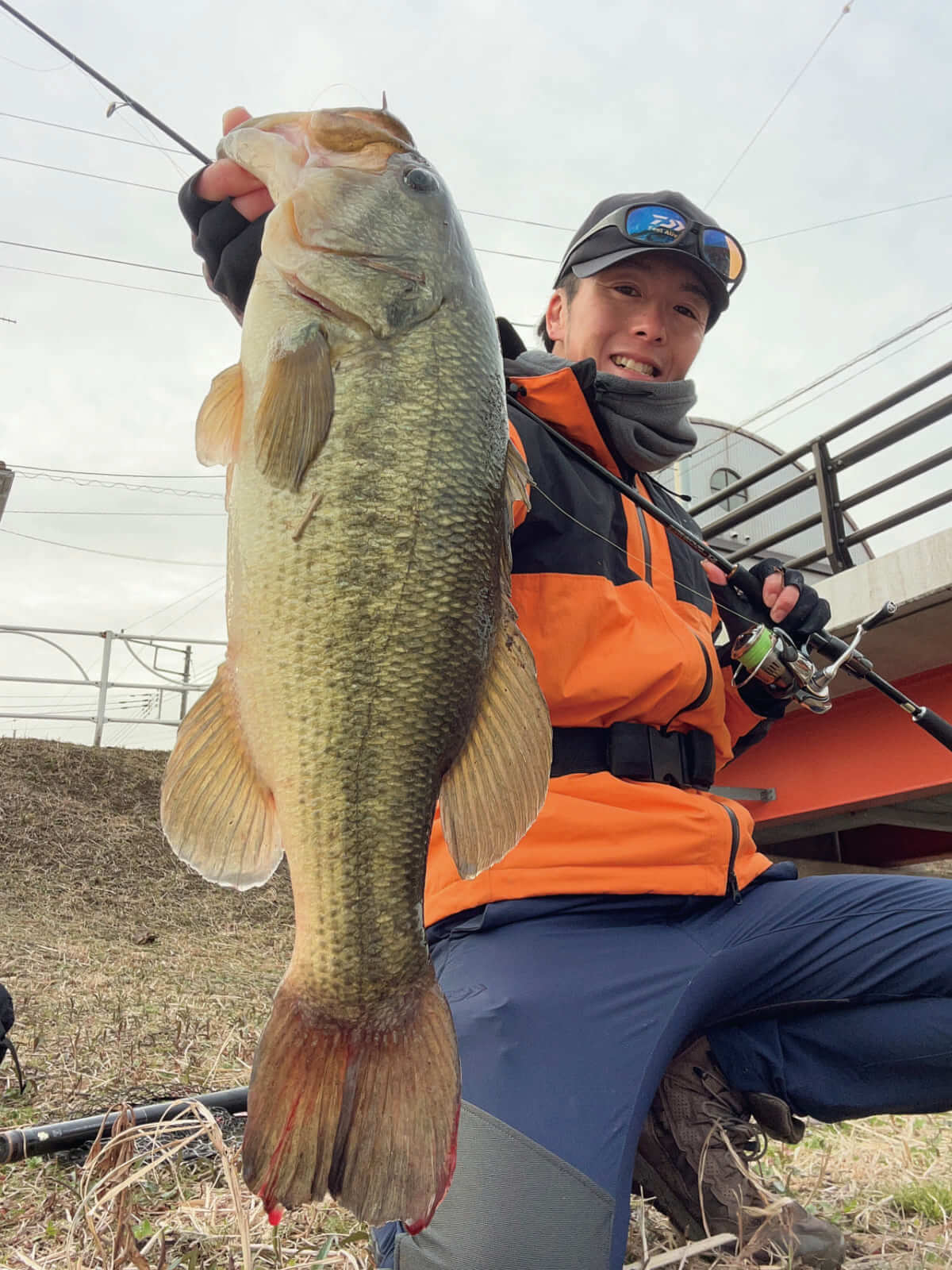 ｜【今年も出会えた⁉】バスの状況や天気の考え方は？春の関東オカッパリ攻略Q&A！おススメルアー3選も！