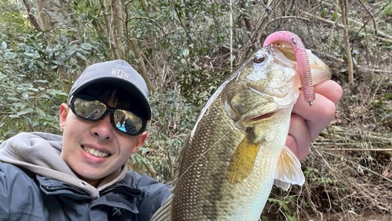 濁ってもこのルアーはしっかり食う！この日の大半がこのワームでキャッチ。早春も忘れてはいけない必釣アイテム【鈴木翔のIT’S SHO TIME !!!】