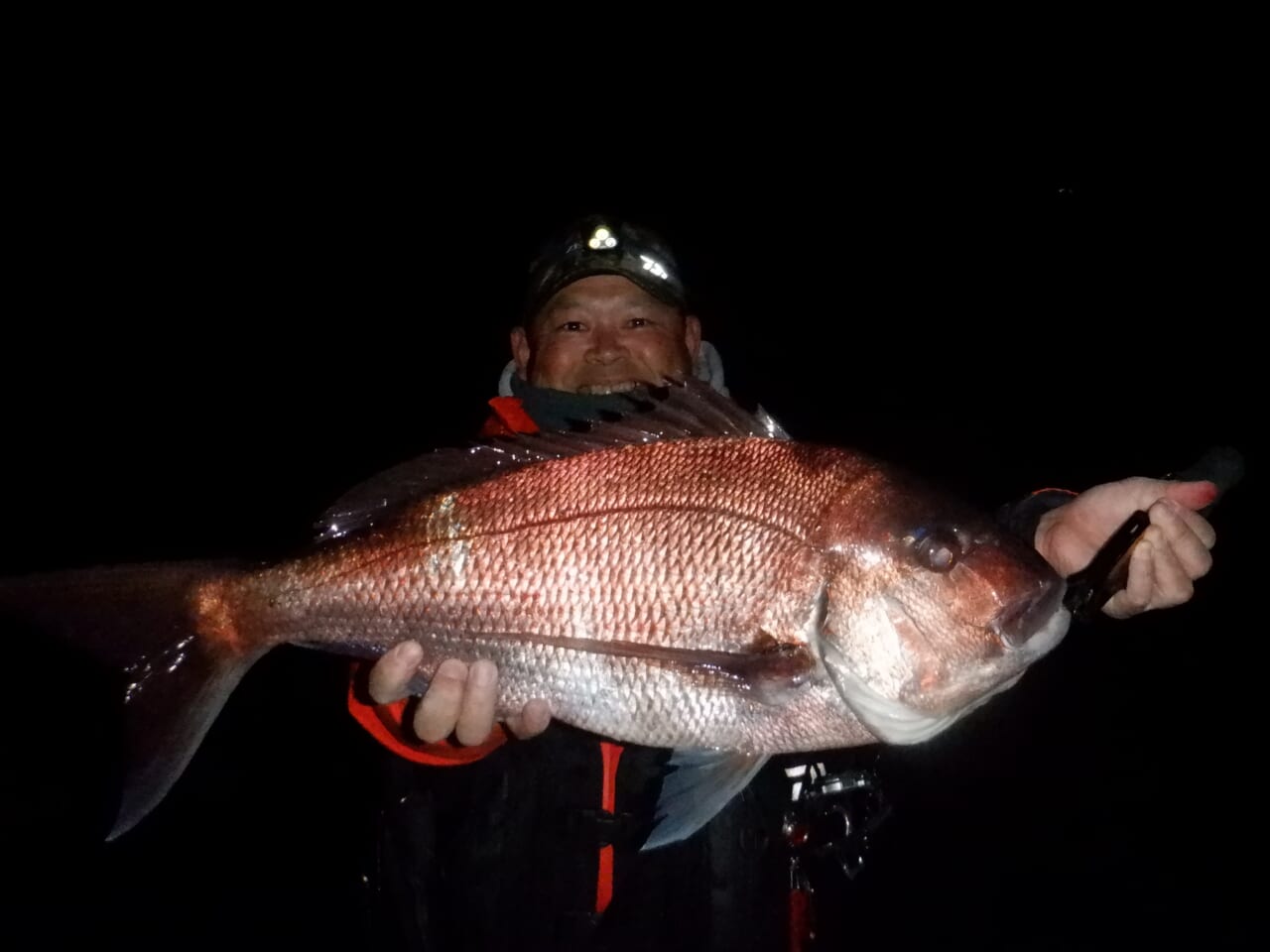 ｜【なんで釣れるの⁉】ライトゲームタックルで驚きの巨大魚⁉ 秘密はタックルセレクトとドラグ設定にあった!! ソフトボディ+ブレードの気になる新作ルアーも【今日もいいチョーシ】