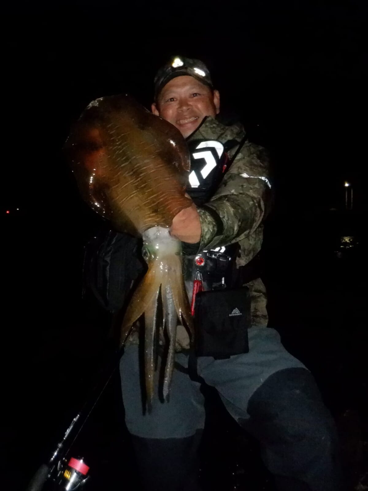 ｜【なんで釣れるの⁉】ライトゲームタックルで驚きの巨大魚⁉ 秘密はタックルセレクトとドラグ設定にあった!! ソフトボディ+ブレードの気になる新作ルアーも【今日もいいチョーシ】