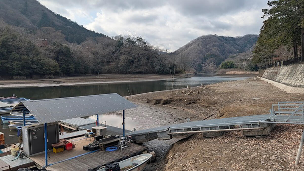 ｜過去にないほど減水中の相模湖。それでも釣果に結び付ける方法とは？【大津清彰のバス釣り真相解明】