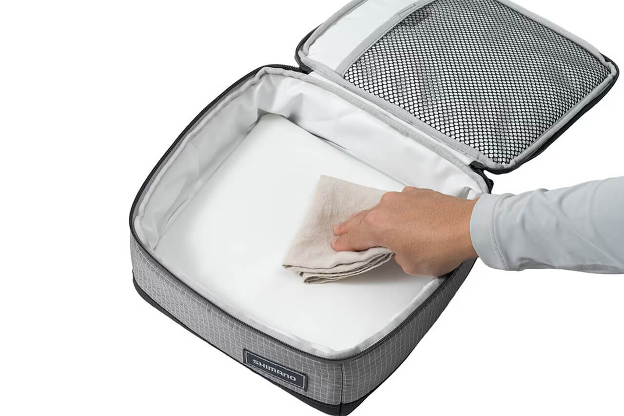 |「これからの時期は必携だわ」釣り具メーカーのシマノが作った『ランチボックス』がすごい。小型なのに真夏でも持続する保冷力。