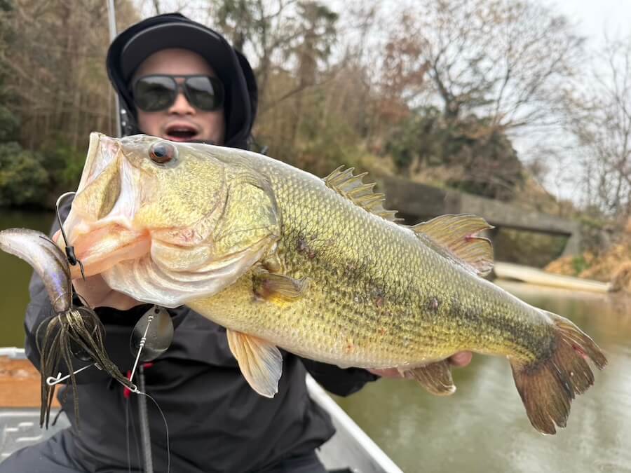 ｜朝一まさかのボート盗難…。困難を乗り越えて笑顔で釣り！そして出会えた50アップ3連発！やっぱり釣りはやめられない！