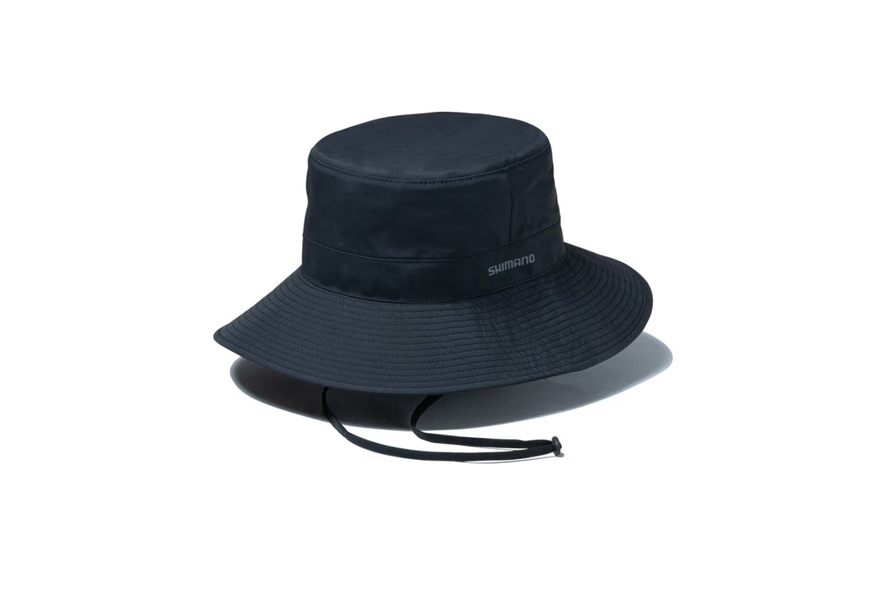 ｜釣りメーカーのシマノが作った『レインハット』。“ドライシールド＋”をクリアした防水性に、海水対応の特殊撥水加工を施した1着に。