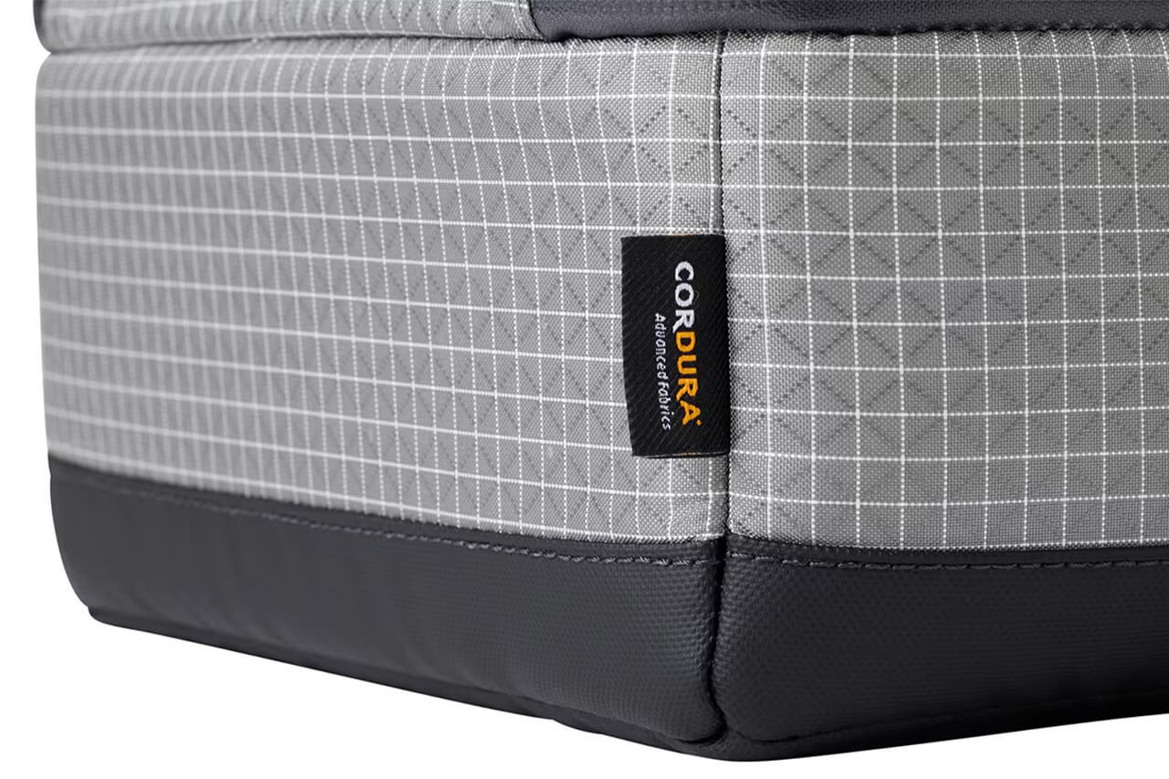 ｜「これからの時期は必携だわ」釣り具メーカーのシマノが作った『ランチボックス』がすごい。小型なのに真夏でも持続する保冷力。