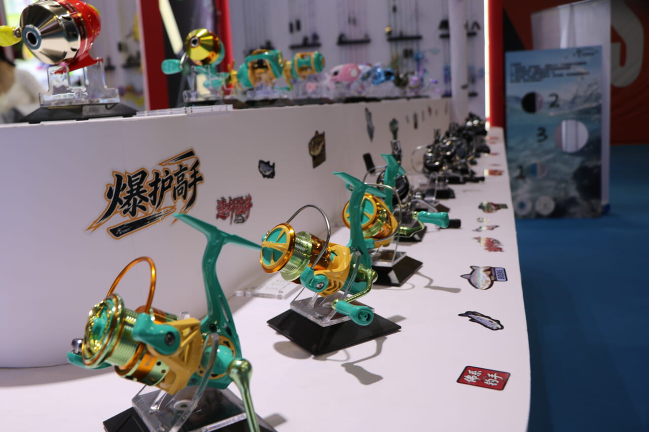 ｜中国バスフィッシング事情調査! 上海フィッシングショーに潜入取材!!【潜入上海钓鱼表演，采访】