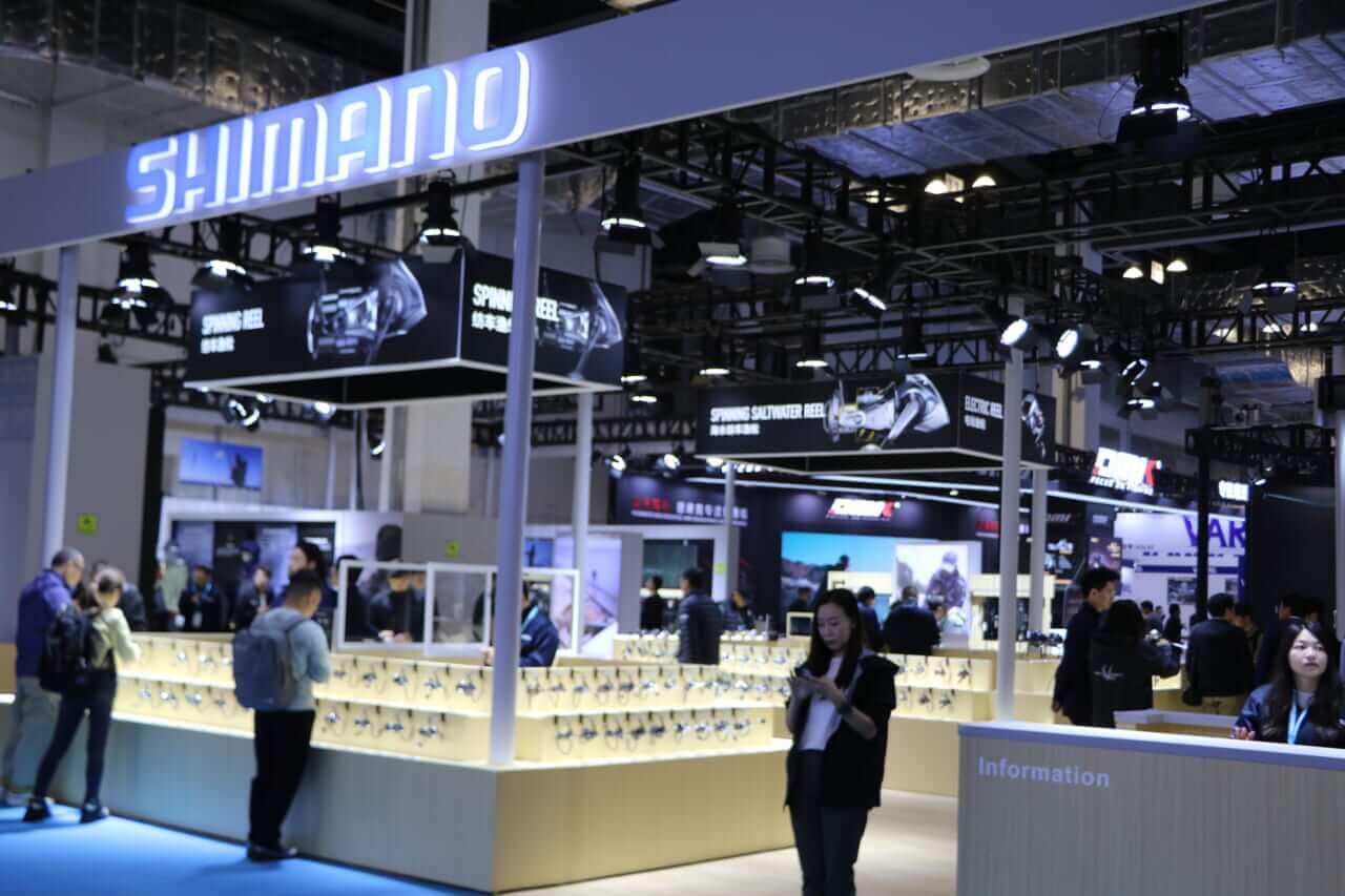 ｜中国バスフィッシング事情調査! 上海フィッシングショーに潜入取材!!【潜入上海钓鱼表演，采访】