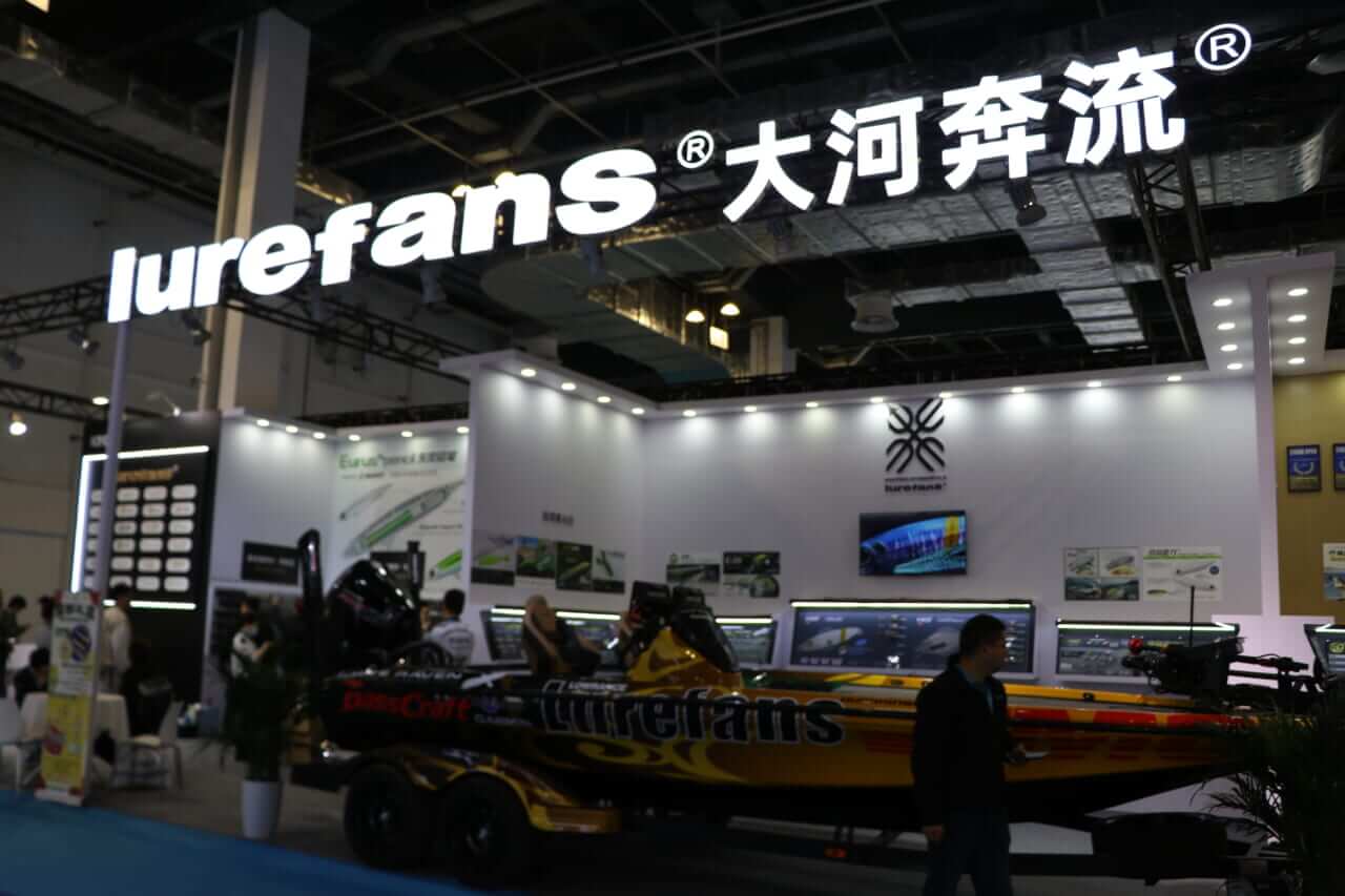 ｜中国バスフィッシング事情調査! 上海フィッシングショーに潜入取材!!【潜入上海钓鱼表演，采访】