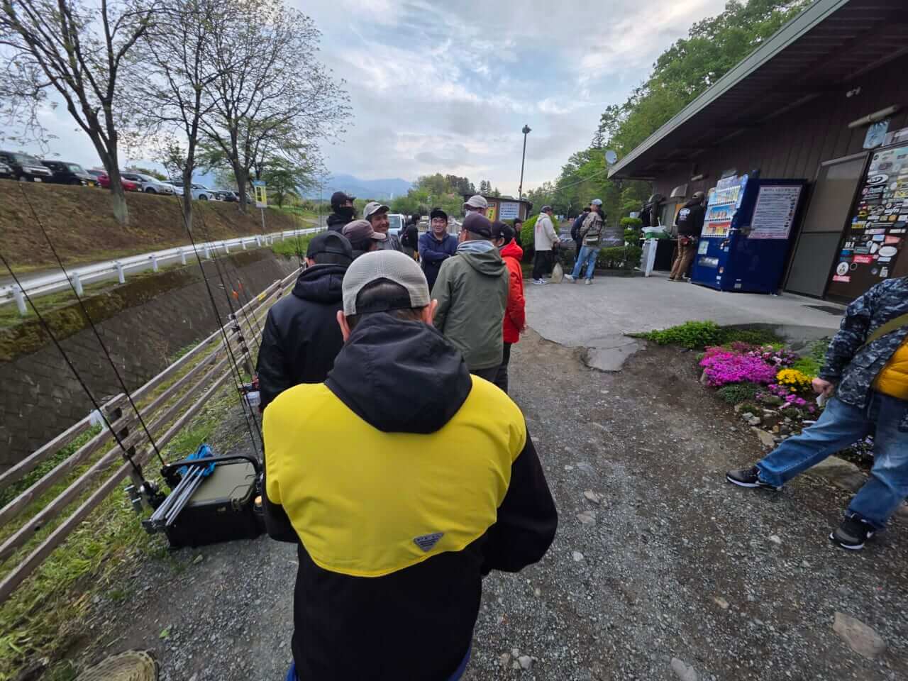 ｜フロリダバスのハイブリットも放流⁉釣り人歓喜の大放流で今年も大人気管理釣り場がバスシーズンスタート!