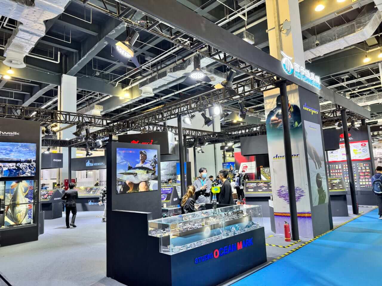 ｜中国バスフィッシング事情調査! 上海フィッシングショーに潜入取材!!【潜入上海钓鱼表演，采访】