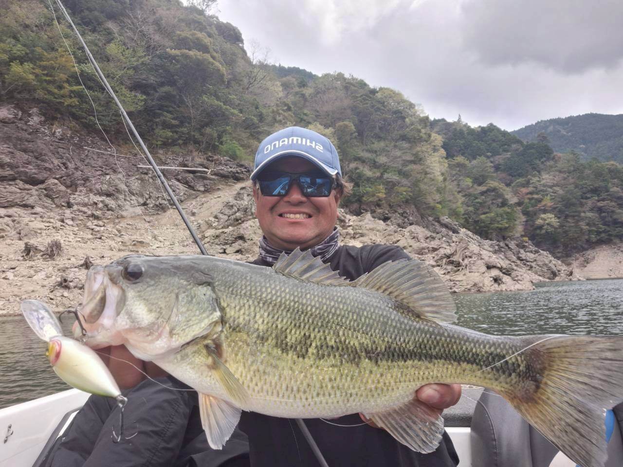 ｜琵琶湖だけじゃない！実は早明浦ダムでも効果的なメガバスの超名作クランクベイト！