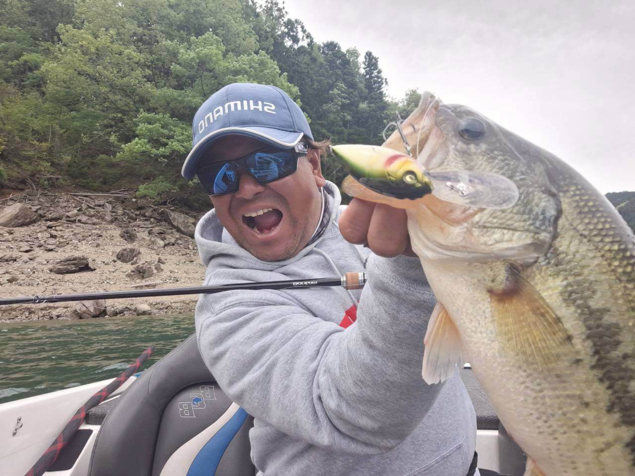 ｜琵琶湖だけじゃない！実は早明浦ダムでも効果的なメガバスの超名作クランクベイト！