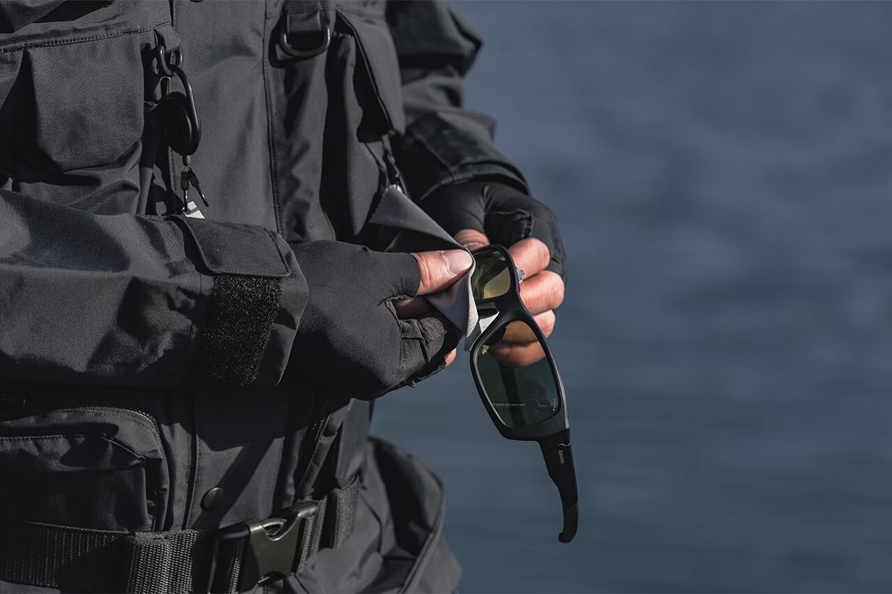 ｜『万能レインジャケット』がシマノから登場。バッグ不要レベルの収納力で、着るだけで釣りに行ける画期的な1着に。