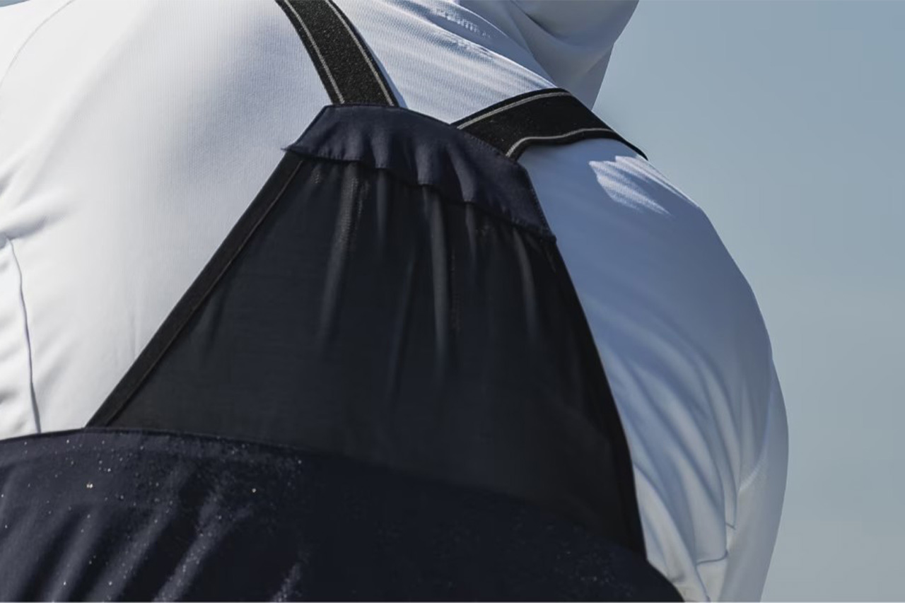 ｜シマノから『釣り専用ストレッチビブ』が登場。大手メーカーが理想を追求したフラッグシップの1着。ゴアテックス採用で防水性能も万全に。