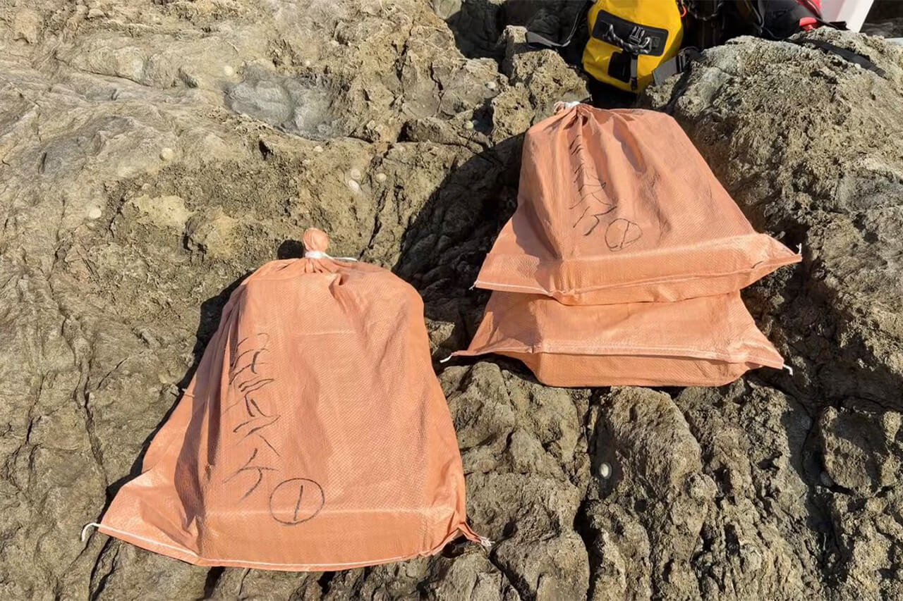 ｜日本最高峰の離島で揚がった『人よりデカい魚』。まさかの“体型”に撮影者の笑いが止まらない。30万回再生された釣り動画。