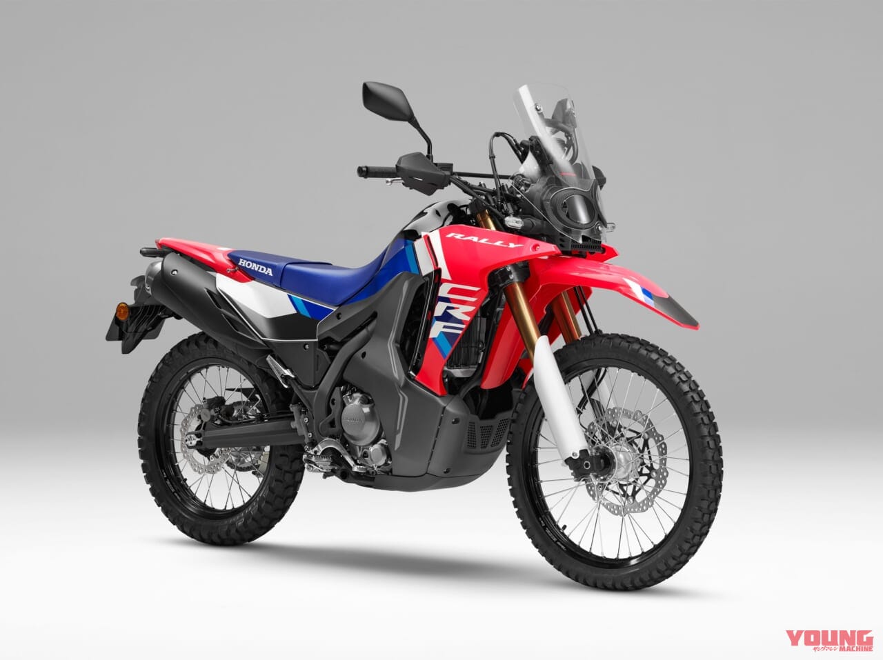 ホンダCRF250ラリー|エクストリームレッド|「男の憧れだよね」「やってみたい」悪路も狭い道もアクセス抜群。釣り人にオススメのオフロード・アドベンチャーバイク4選。