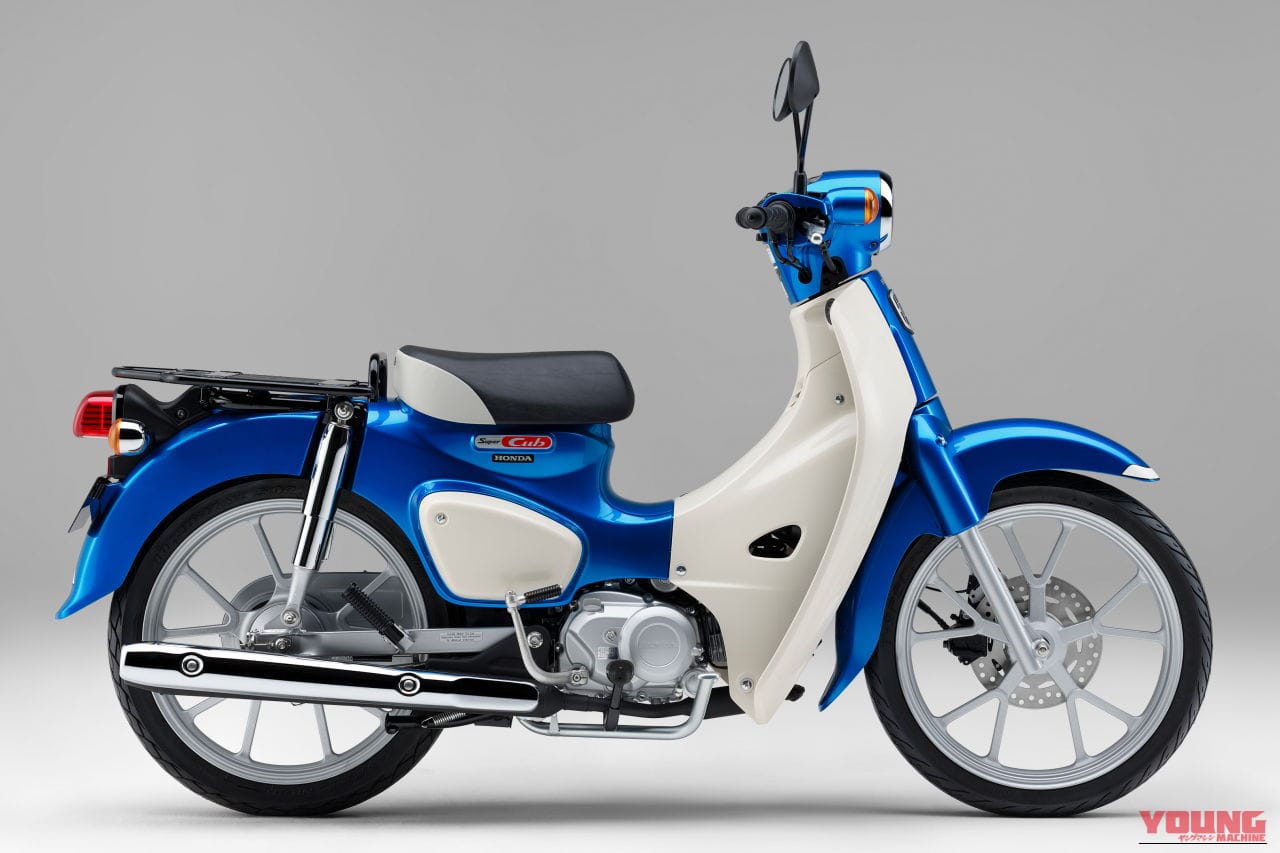 ホンダ スーパーカブ110｜グリントウェーブブルーメタリック｜釣り場の奥地へ潜入! アングラーから圧倒的支持を集めるホンダ「カブ」シリーズ最新モデルまとめ