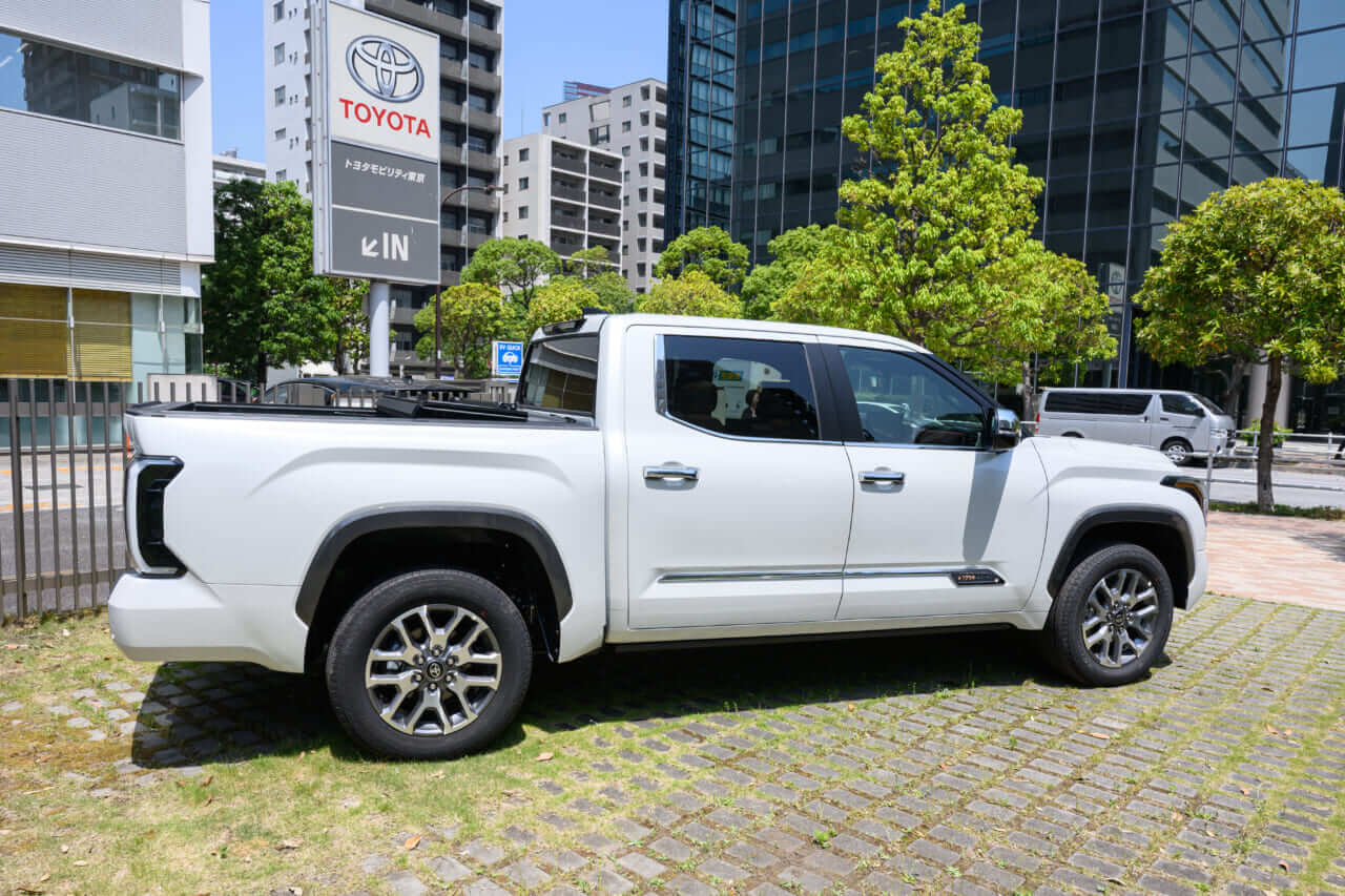 ｜「デケエ、カッケェ」あの憧れのトヨタ車が日本導入!? 3.4LのV6ツインターボエンジンを採用したピックアップトラックが登場。
