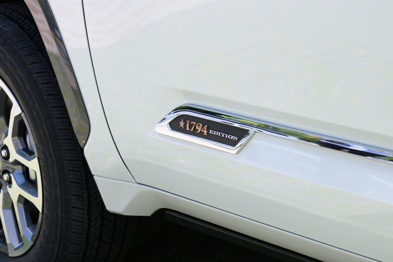 |「デケエ、カッケェ」あの憧れのトヨタ車が日本導入!? 3.4LのV6ツインターボエンジンを採用したピックアップトラックが登場。
