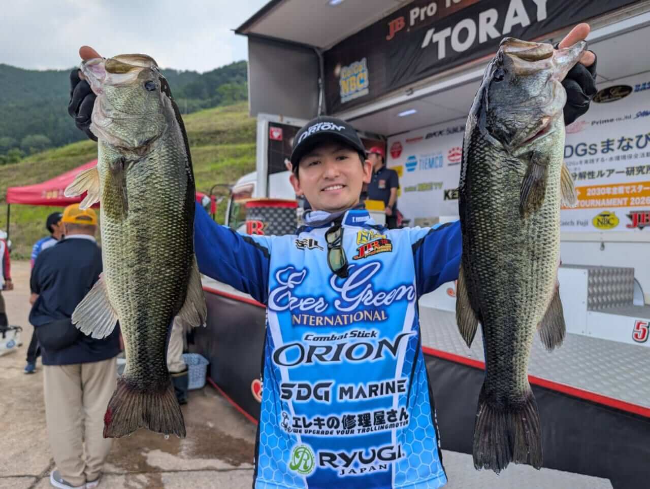 |【速報】キロオーバー釣れまくり⁉白熱の弥栄ダム戦初日トップはD!!【JBトップ50第2戦DAY1結果】