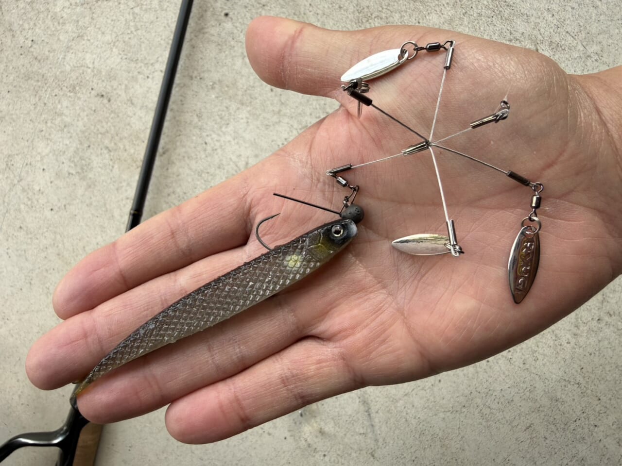 |まだ未知数だけど、釣れてまうやろ!稚魚食いに効かないはずがないマイクロアラバマ。巻いてもストってもどちらでもどうぞ!