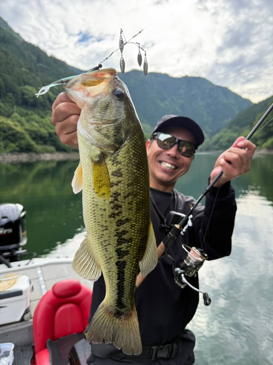 ｜「ファーストフォールで決着します」サイズ問わず釣れて、もはやエサ認定。勝手に釣れてくれる超お助けアイテム！