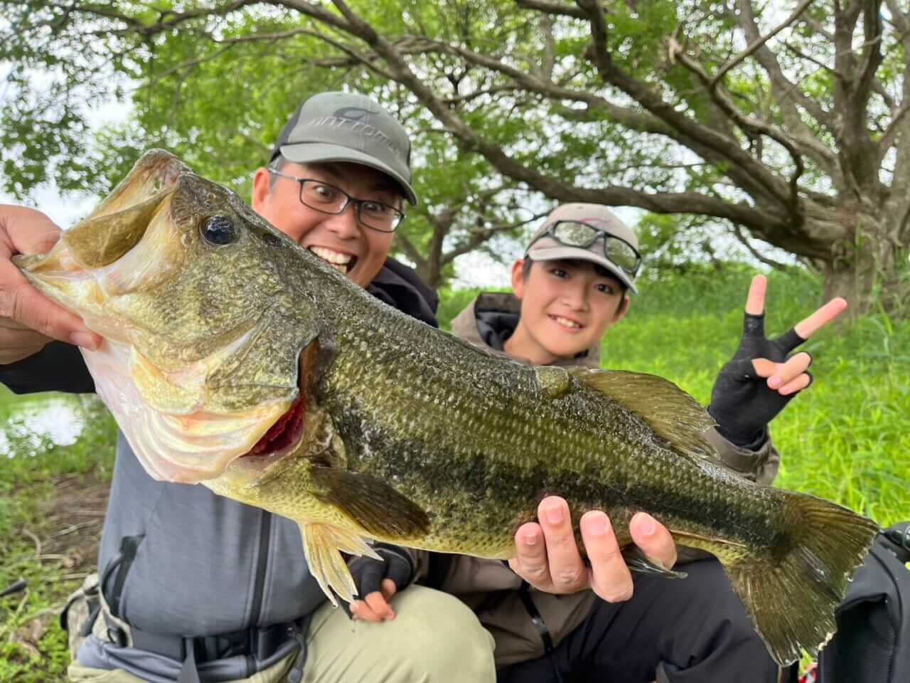 ｜この沼にこんな大物がいたなんて・・・。釣れればデカイは本当だった！多くのアングラーを魅了するタタランバスとは？【鈴木翔のIT’S SHO TIME !!!】