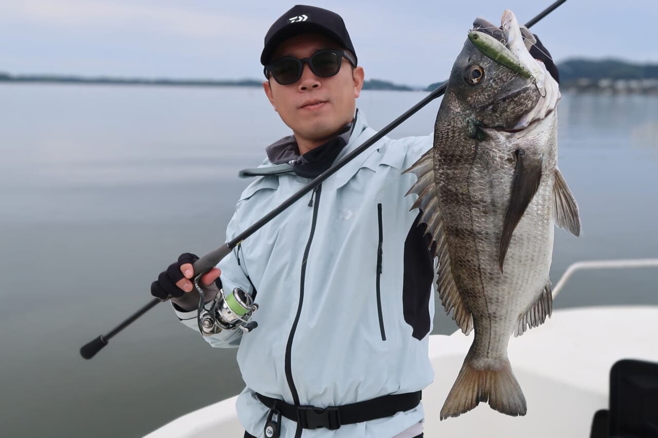 ｜こだわり抜いた新色『釣れる秘密はベリーの色』かつて爆釣したシークレットカラーをついに採用！［もりぞー的アーバンチニング］
