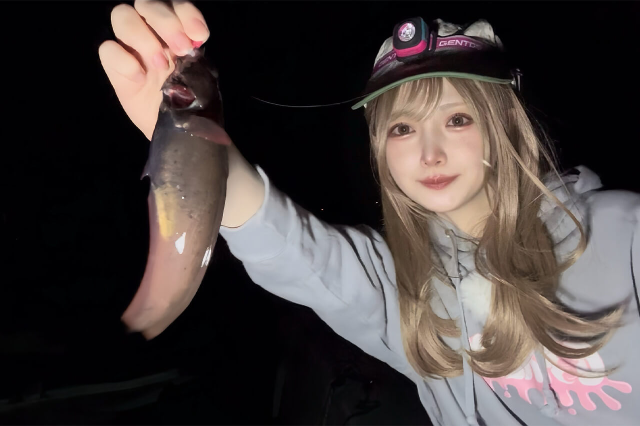 |「ヌメヌメしてて可愛い」魚を掴んだ手の匂いにびっくり…”美少女”がワクワクしながら釣りに出かけた結果…
