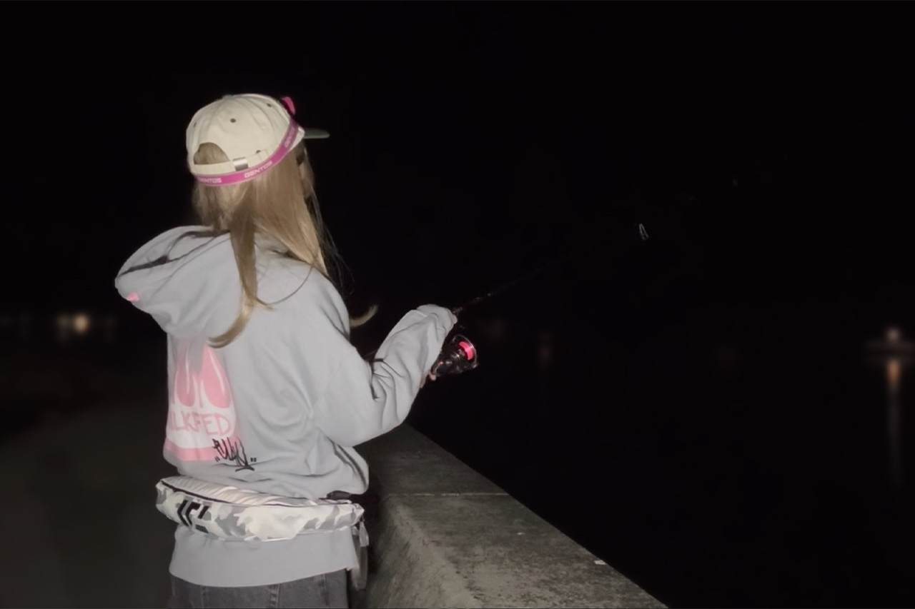 |「ヌメヌメしてて可愛い」魚を掴んだ手の匂いにびっくり…”美少女”がワクワクしながら釣りに出かけた結果…
